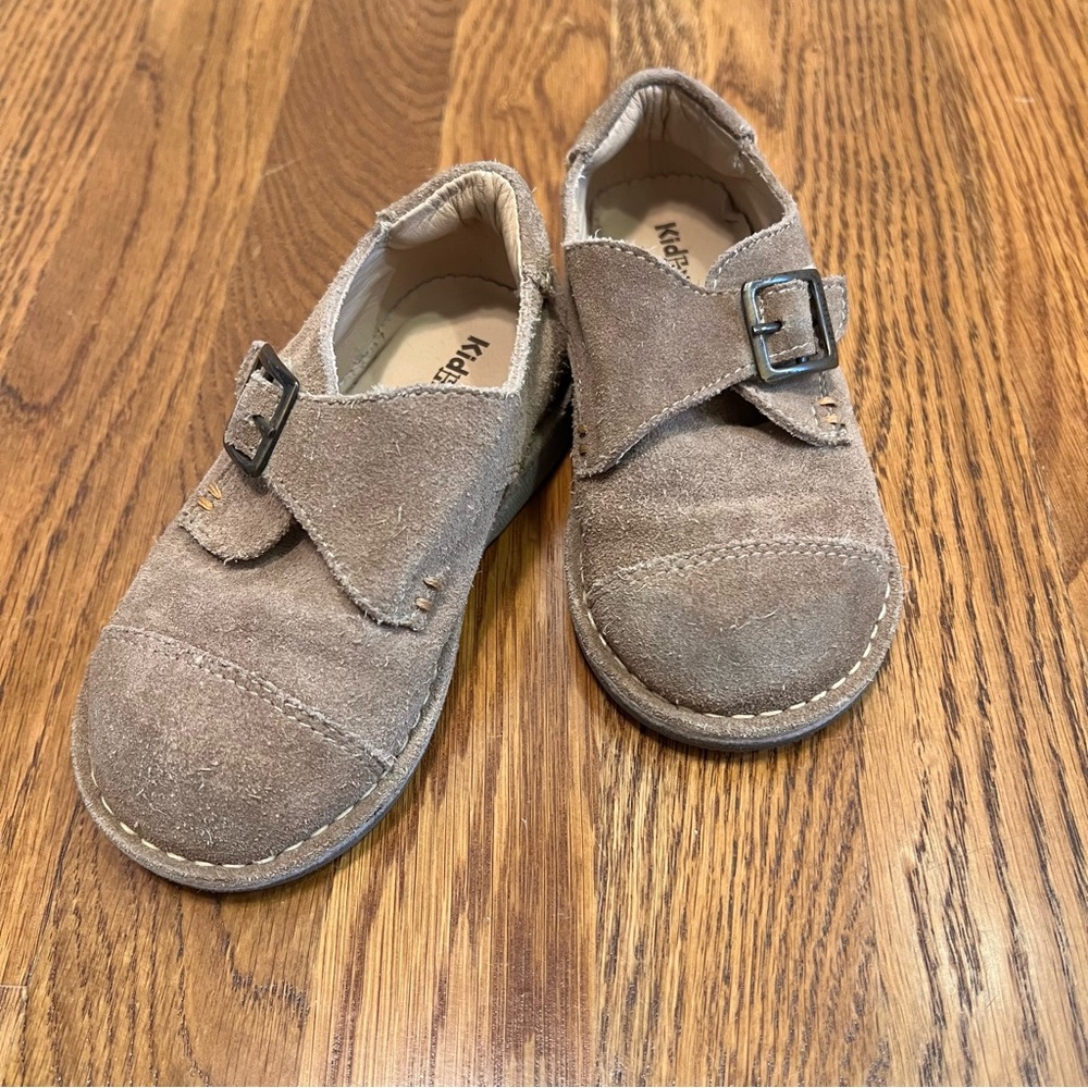 Price reduced: Kid Express genuine griege leather suede velcro dress shoes